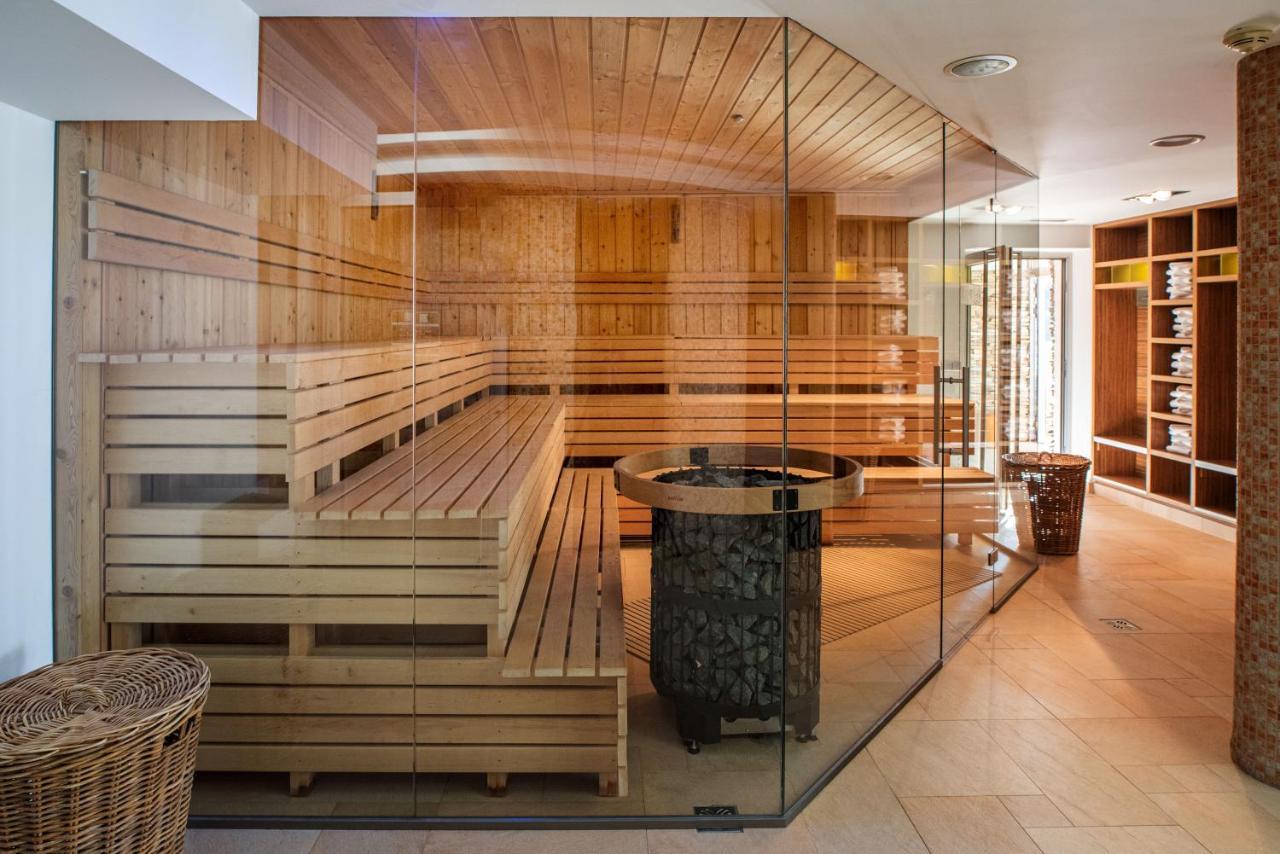Spa Hotel Lanterna Velké Karlovice Extérieur photo